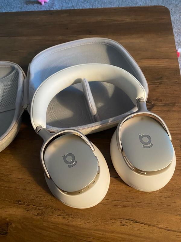 Customer carousel item 2.