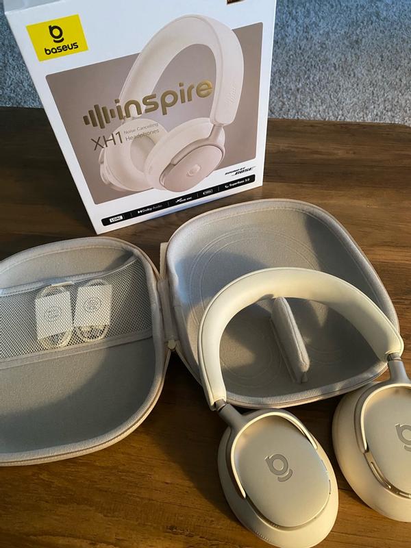 Customer carousel item 3.