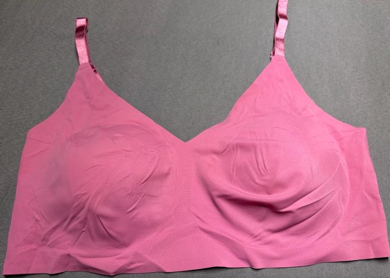 Customer photo for "True & Co Triangle Convertible Wire-free Bra"