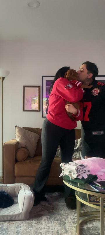 Customer carousel item 7.