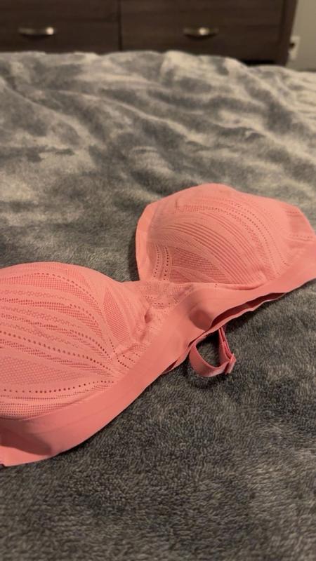 Review Thumbnail Image 0 379223589