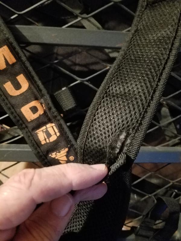 Muddy Treestand Backpack Straps Black