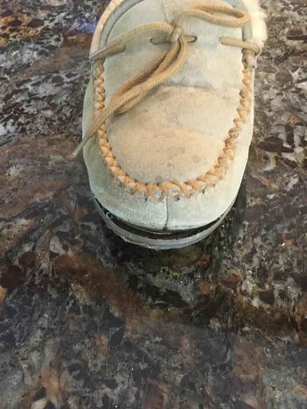 bass pro shop men's slippers