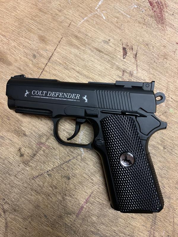 Comprar en linea Pistola CO2 Colt Defender Full Metal de marca COLT •  Tienda de Pistolas CO2 • Mundilar Airguns