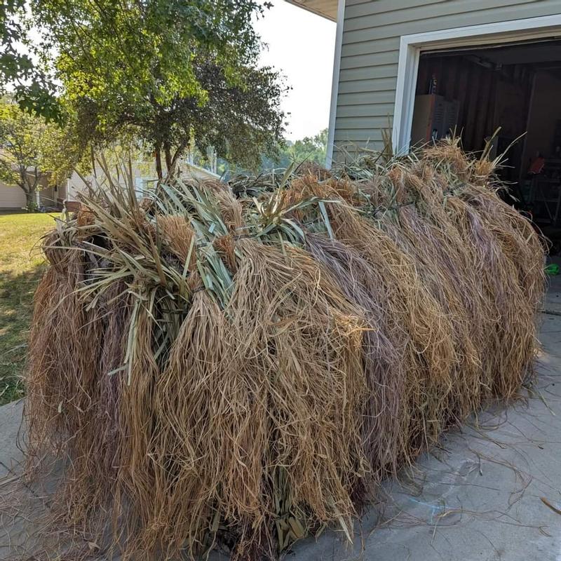 HUB grass (Helping U Blend)–100% raffia grass – Heavy Hauler Outdoor Gear