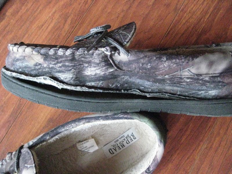 bass pro shop men's slippers