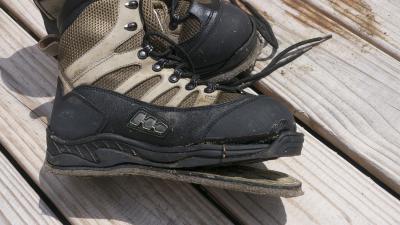 bass pro shop wading boots