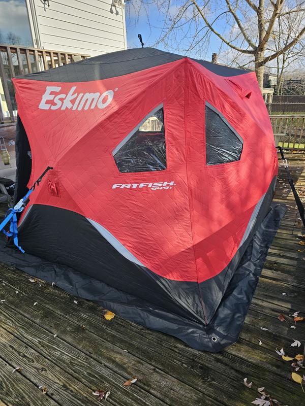 Eskimo Fatfish 949i Insulated Pop-Up Portable Ice Shelter