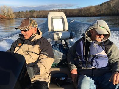 bass pro shops pro qualifier rain gear