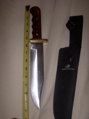 bass pro hunting knives