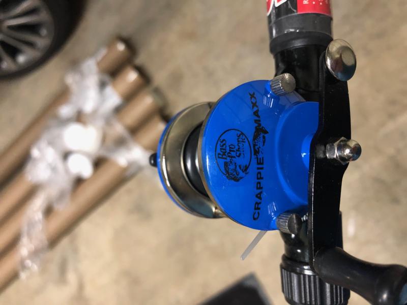 crappie maxx reel