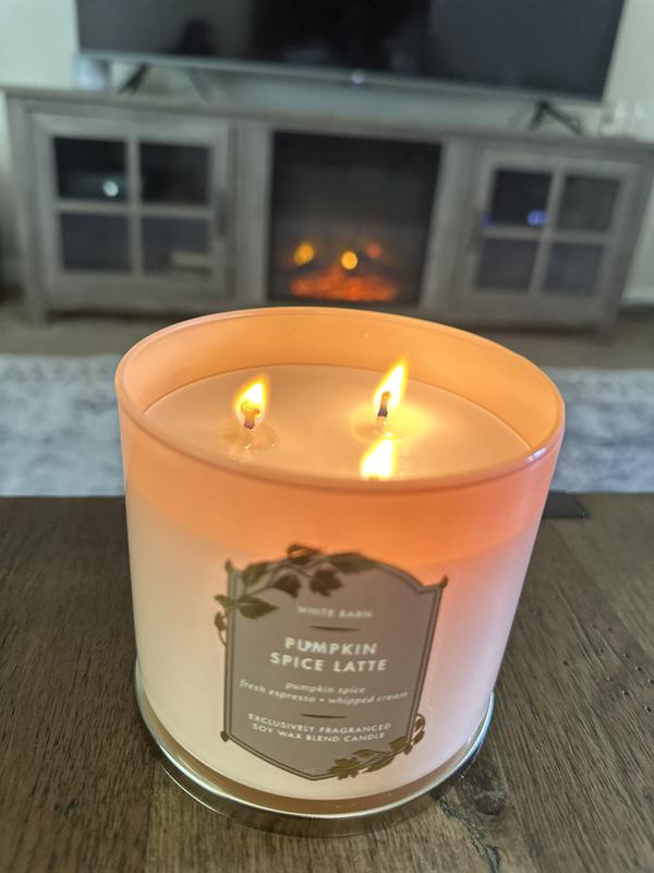 Bath and Body Works extra outlet rare Sonoma pumpkin spice candle