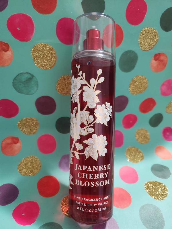 Bath and Body Works Japanese Cherry Blossom Perfume Review 