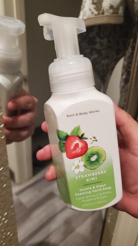 Strawberry Kiwi Gentle & Clean Foaming Hand Soap | Bath & Body Works