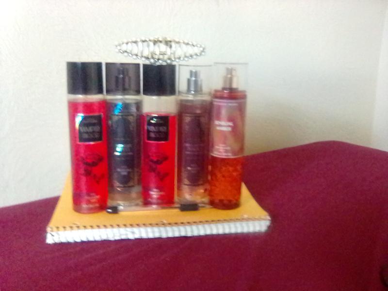 Heures d'Absence  Perfume and cologne, Rose scented products, Bath and  body works perfume