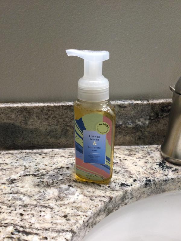 Gentle Exfoliating Hand Soap Honolulu Sun