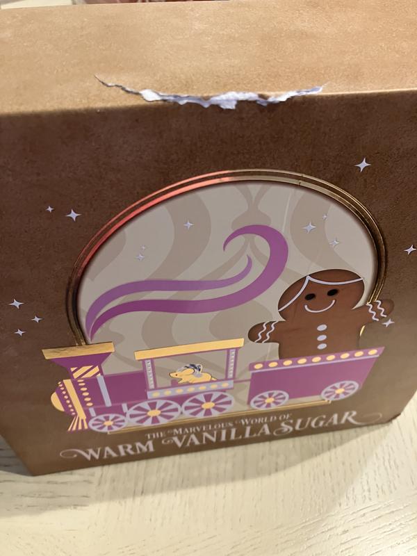 New Warm Vanilla Sugar packaging is so cute. And so 90s/early 2000s? :  r/bathandbodyworks