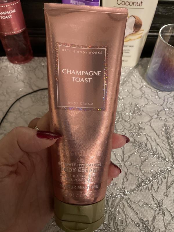 Bath & Body Works Champagne Toast Ultimate Hydration Body Cream ingredients  (Explained)