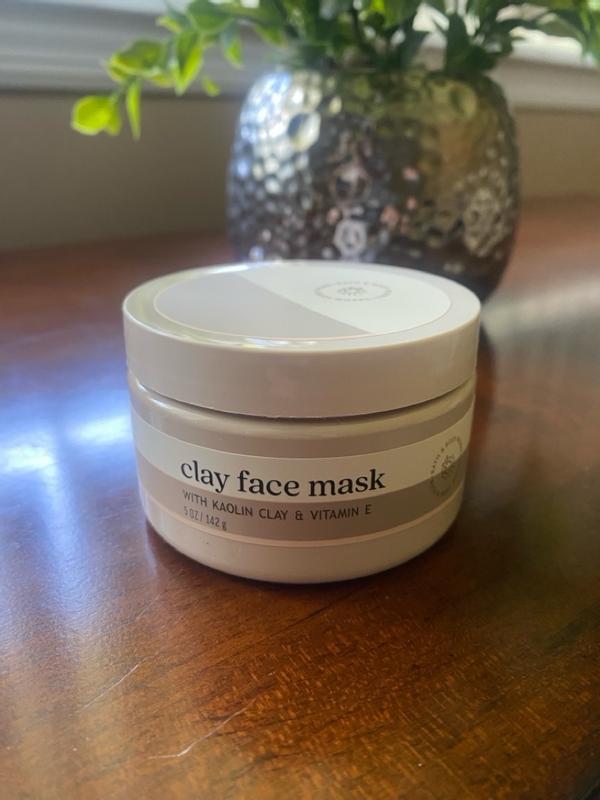 Clay Face Mask With Kaolin Clay + Bentonite Clay + Vitamin E