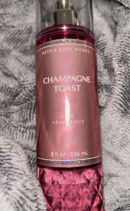 Bath & Body Works Champagne Toast Fine Fragrance Mist 8 fl oz / 236 ml.