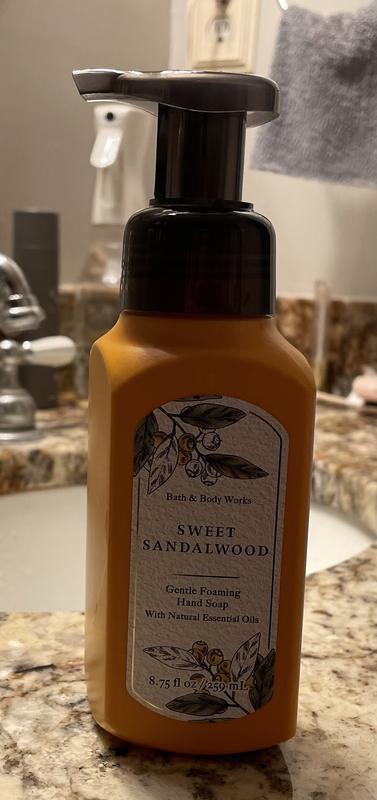 Sweet Sandalwood Gentle Foaming Hand Soap | Bath & Body Works