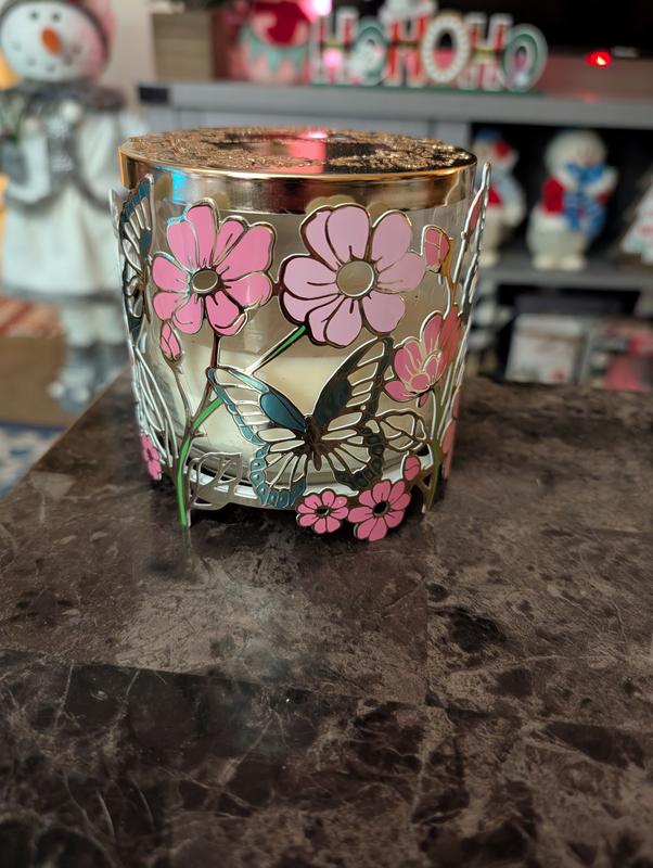 New rare deals bath and body works signature collection butterfly flower candle