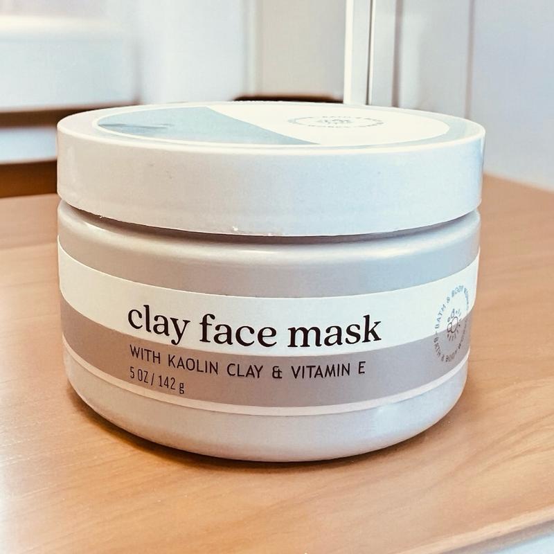 Clay Face Mask With Kaolin Clay + Bentonite Clay + Vitamin E