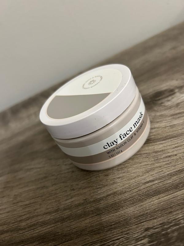 Clay Face Mask With Kaolin Clay + Bentonite Clay + Vitamin E