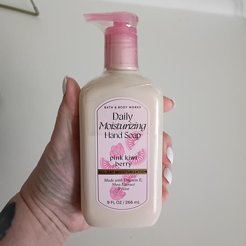 Pink Kiwi Berry Daily Moisturizing Hand Soap | Bath & Body Works