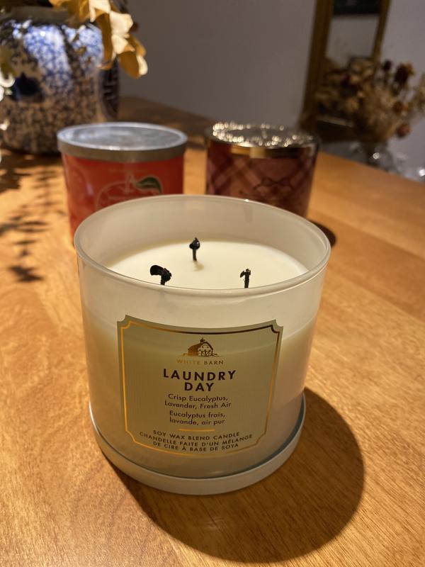 Laundry Day 3-Wick Candle | Bath & Body Works