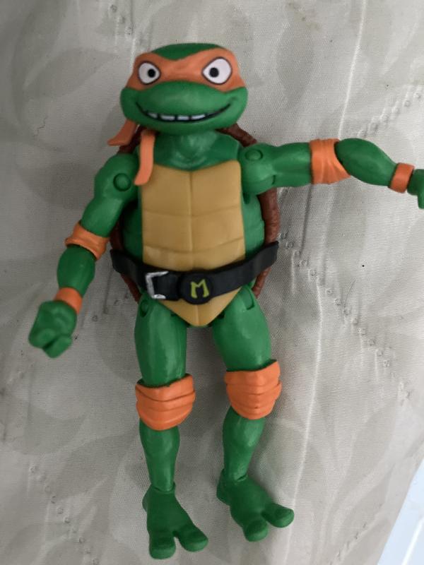 Teenage Mutant Ninja Turtles: Mutant Mayhem 4.25” Michelangelo Basic Action  Figure by Playmates Toys