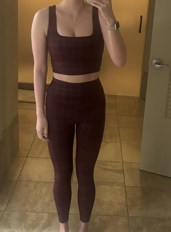 Review Thumbnail Image 0 381655180