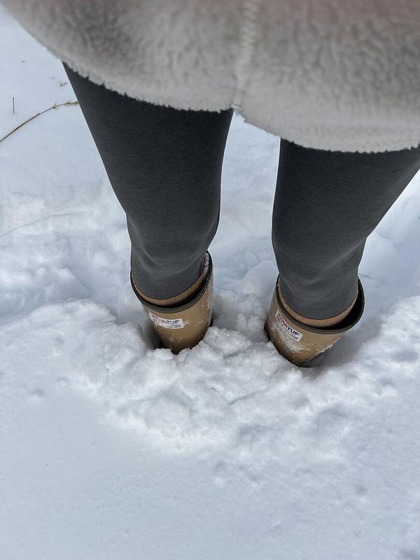 Customer photo for "The only leggings I own."
