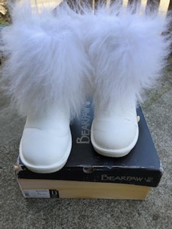 Bearpaw fluffy hot sale boots