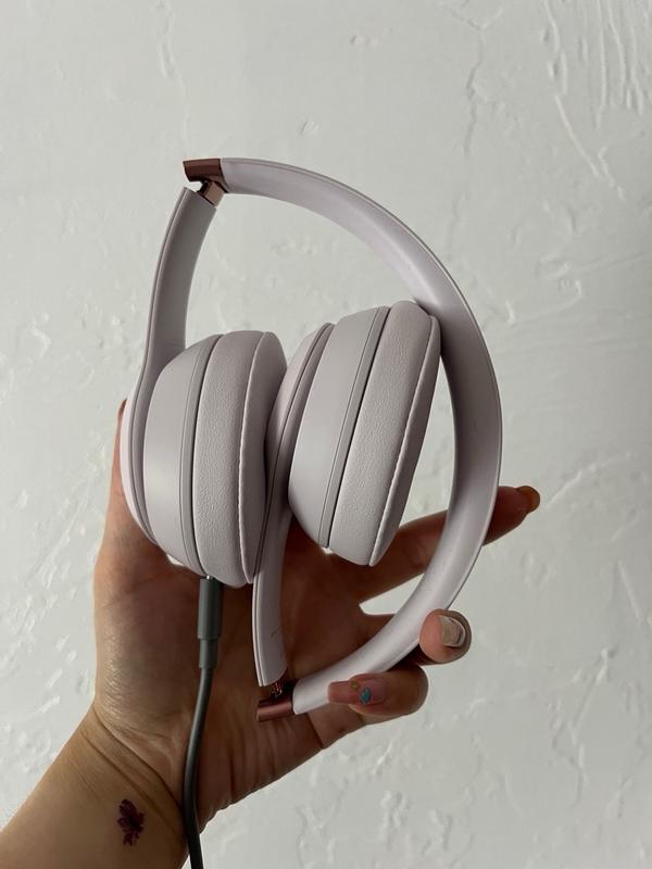 Beats By Dr. Dre Solo 4 Wireless Headphones Cloud Pink Beats By Dr. Dre Solo 4 Wireless Headphones Cloud Pink