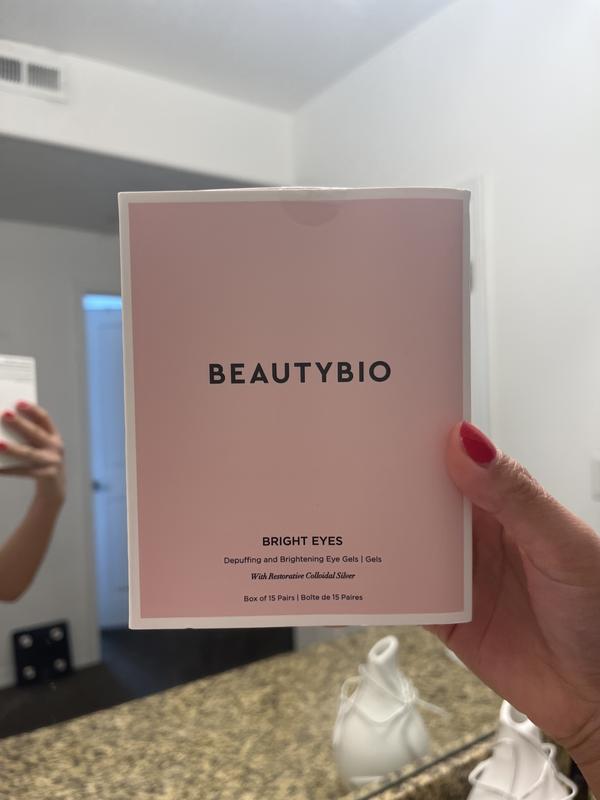 Customer photo for "Beautiful and cooling eye gels!"