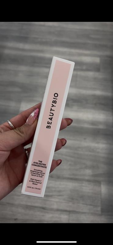 Customer photo for "Perfect for on the go!"
