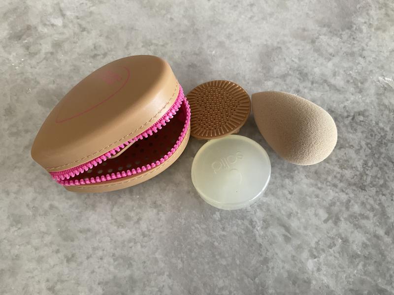 Beautyblender's Besties Bronze Limited-Edition 4-Piece Starter Set
