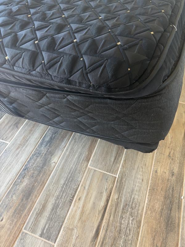 Customer carousel item 1.