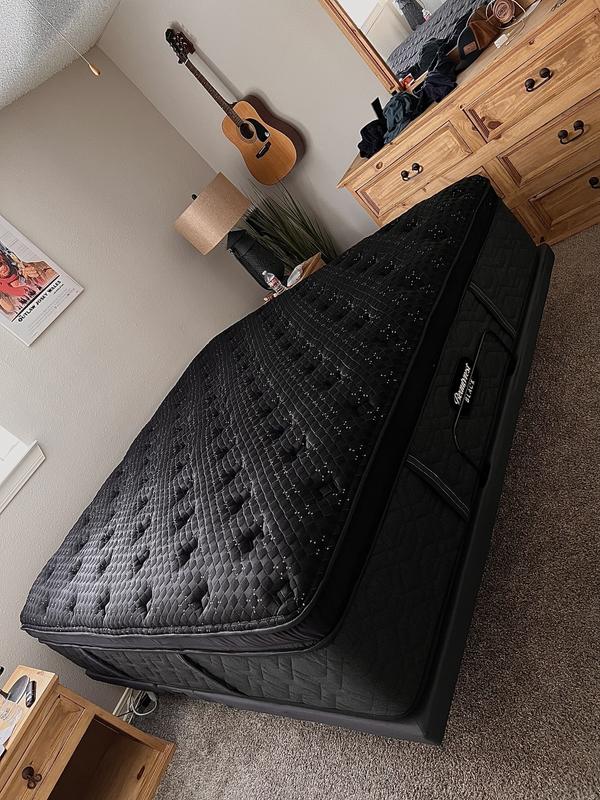 Series 4 medium summit pillow top