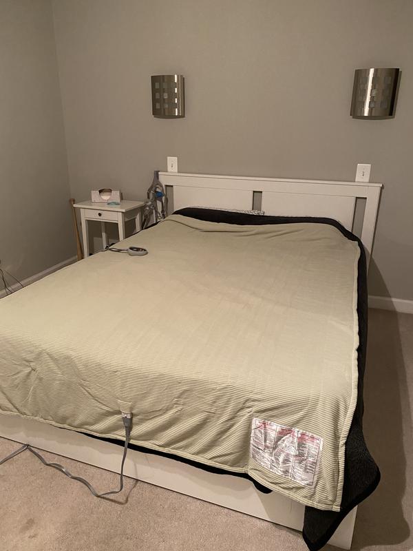 Beautyrest Heated Ribbed Micro Fleece Blanket Bed Bath and Beyond Canada