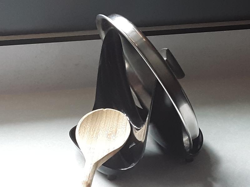Hutzler Pot Lid Stand/Spoon Rest Bed Bath and Beyond Canada