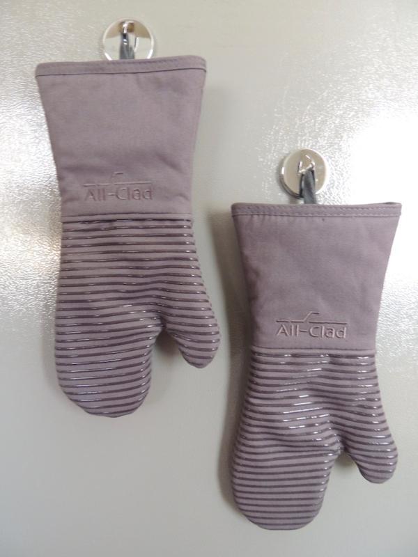 AllClad Silicone Oven Mitt Bed Bath and Beyond Canada