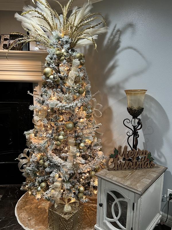 7 Foot Flocked Christmas Tree 