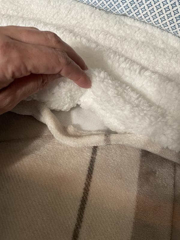 UGG® Avery 3Piece Reversible Comforter Set Bed Bath and Beyond Canada