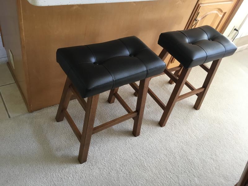 Padded Saddle Bar Stool in Walnut/Black Bed Bath & Beyond