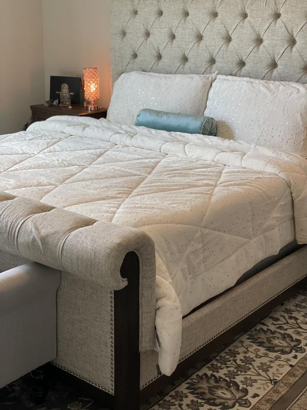 UGG® Avery Stars 3Piece Comforter Set Bed Bath and Beyond Canada