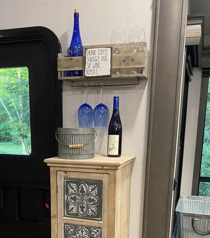 Customer Reviews 5Bottle Wall Mounted 19Inch x 9Inch Milk Crate Wine Rack in White Bed