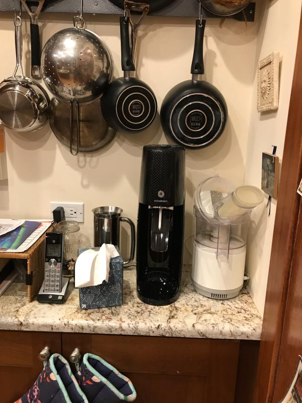 SodaStream® Fizzi Sparkling Water Maker Bed Bath and Beyond Canada