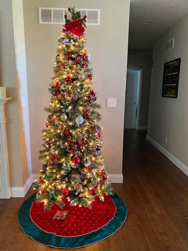 National Tree Company 71/2Foot PreLit Glittery Bristle Pine Slim